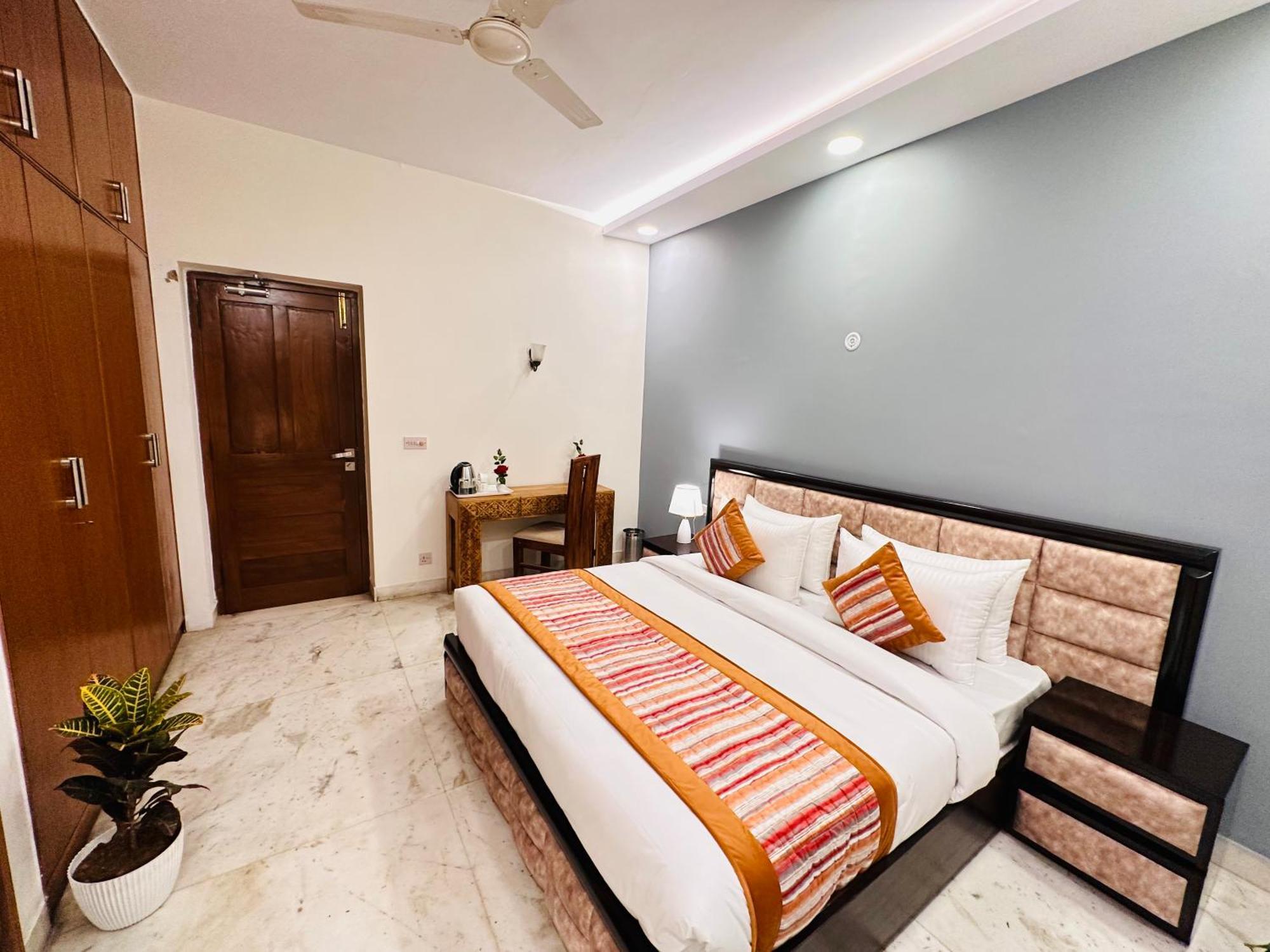 Grove Residency Hauz Khas New Delhi Couple Friendly酒店 外观 照片